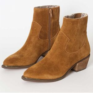 BAND OF GYPSIES Creed Rust Brown Suede Leather Pointed Toe Ankle Boots 8